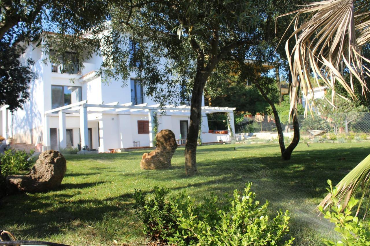 Villa La Conchiglia Rooms Cala Liberotto Eksteriør billede