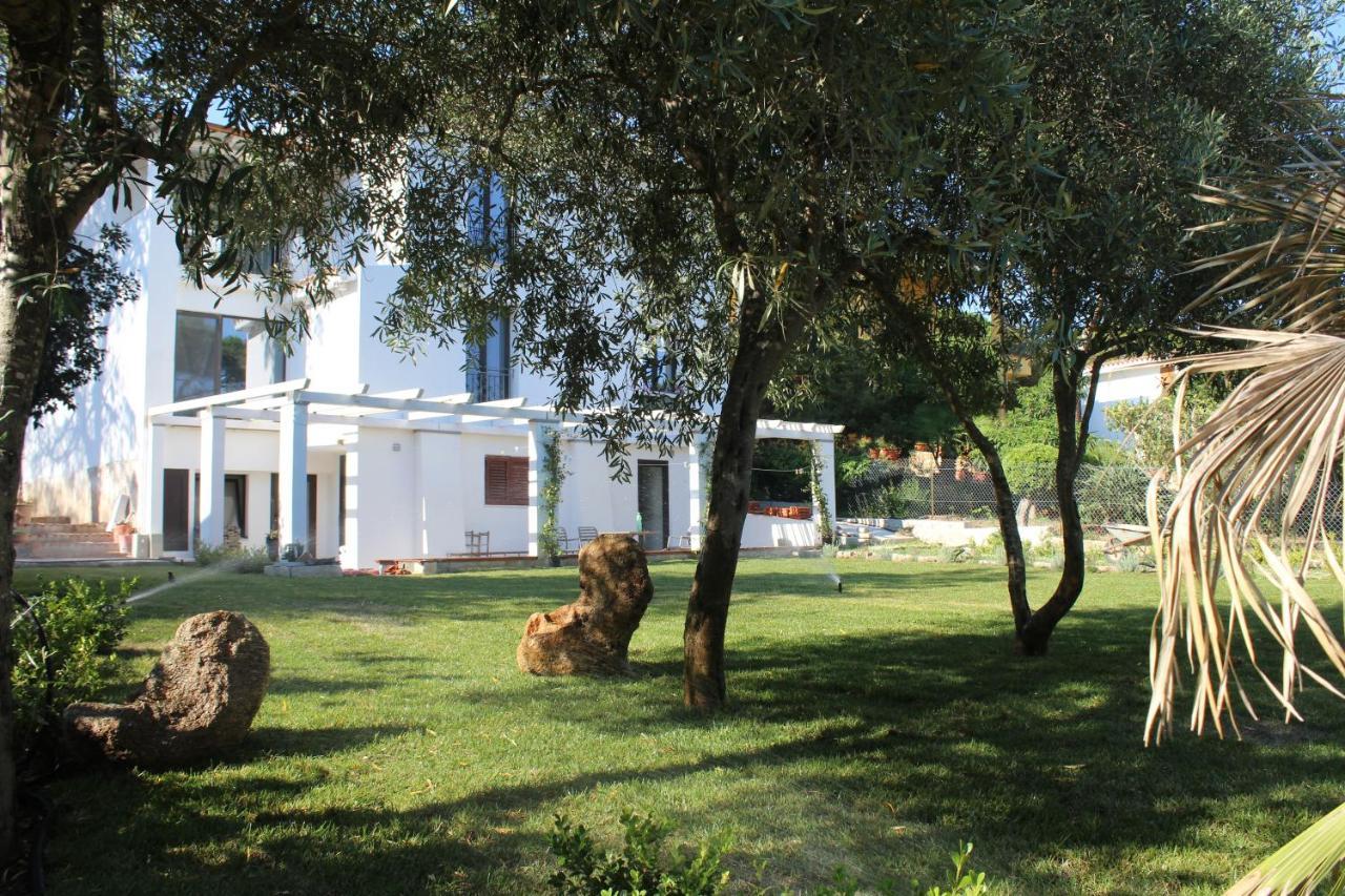 Villa La Conchiglia Rooms Cala Liberotto Eksteriør billede