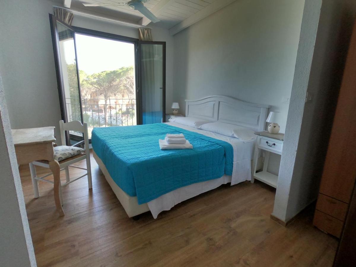 Villa La Conchiglia Rooms Cala Liberotto Eksteriør billede