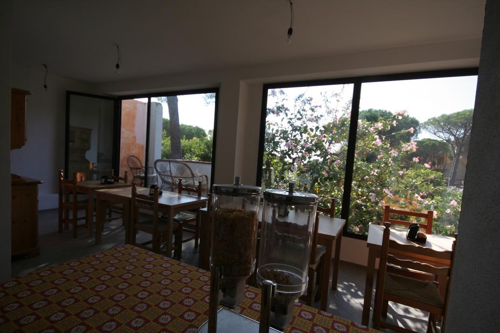Villa La Conchiglia Rooms Cala Liberotto Eksteriør billede